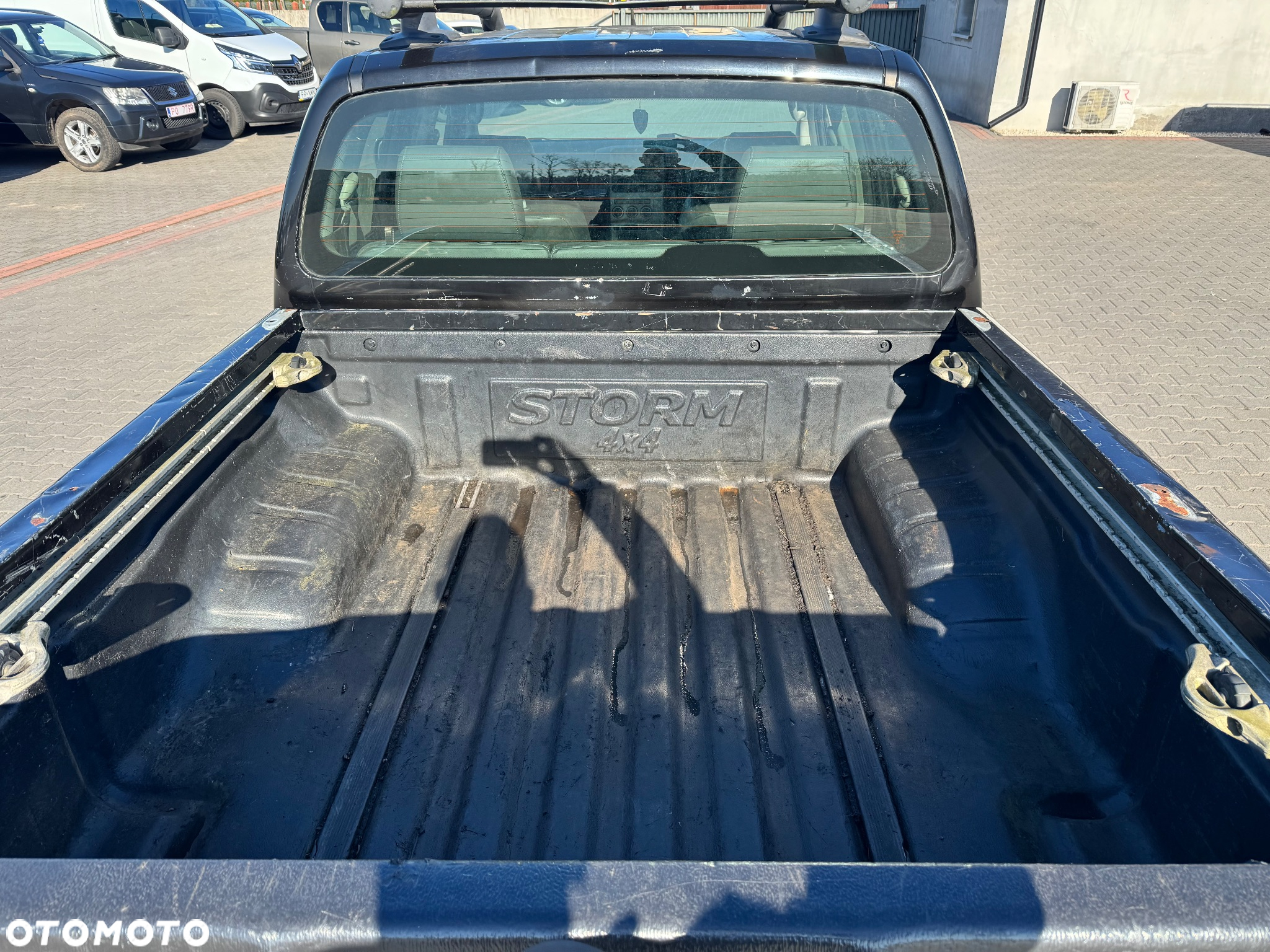 Nissan Navara 2.5 TDi Base / XE - 30