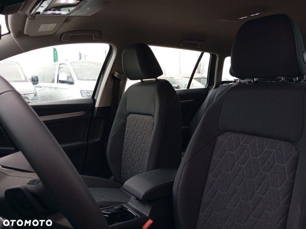 Volkswagen Golf - 19