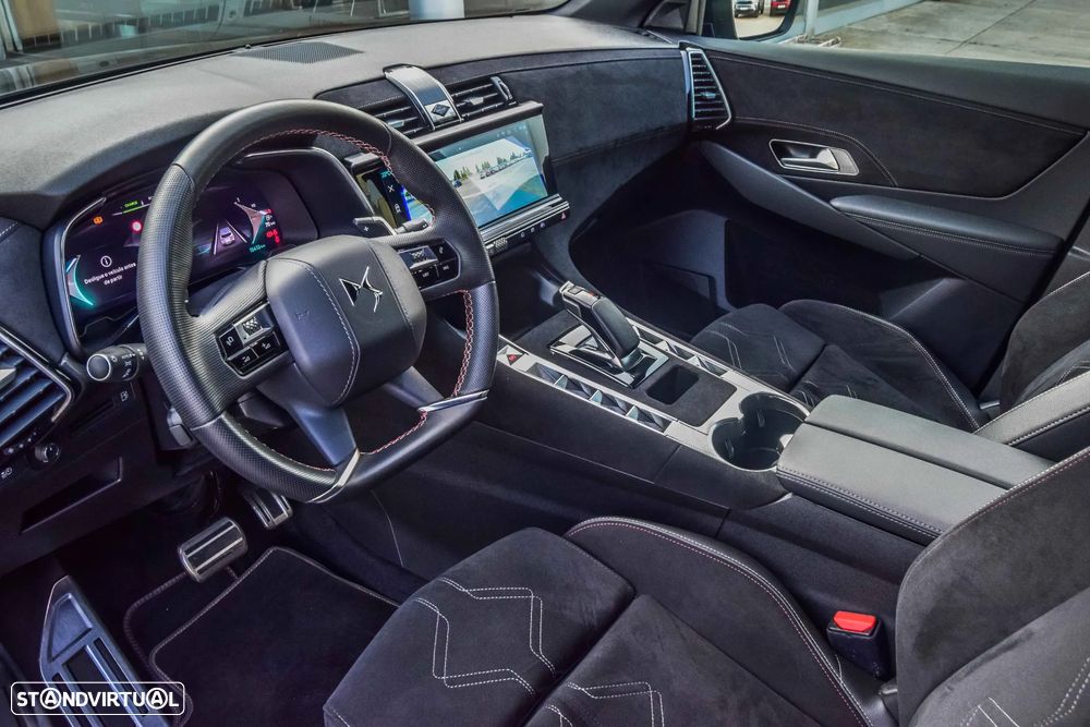 DS DS7 Crossback E-Tense Performance Line EAT8 - 14