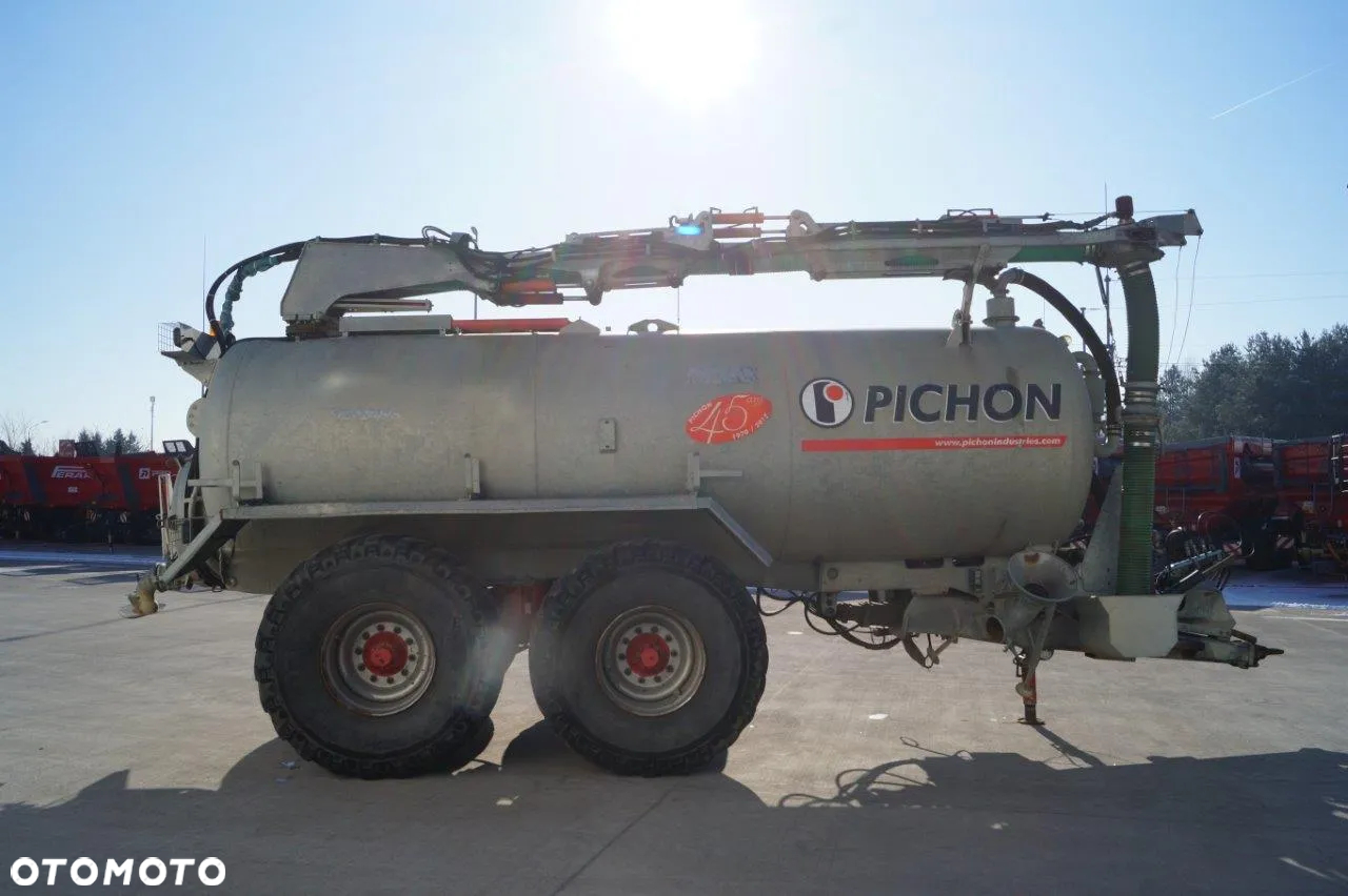 Pichon Wóz Asenizacyjny TCI 15700 z ramieniem górnym - 21