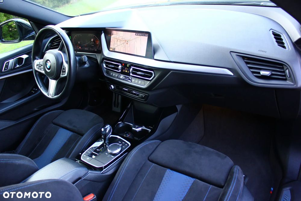 BMW Seria 2 218d M Sport sport - 39