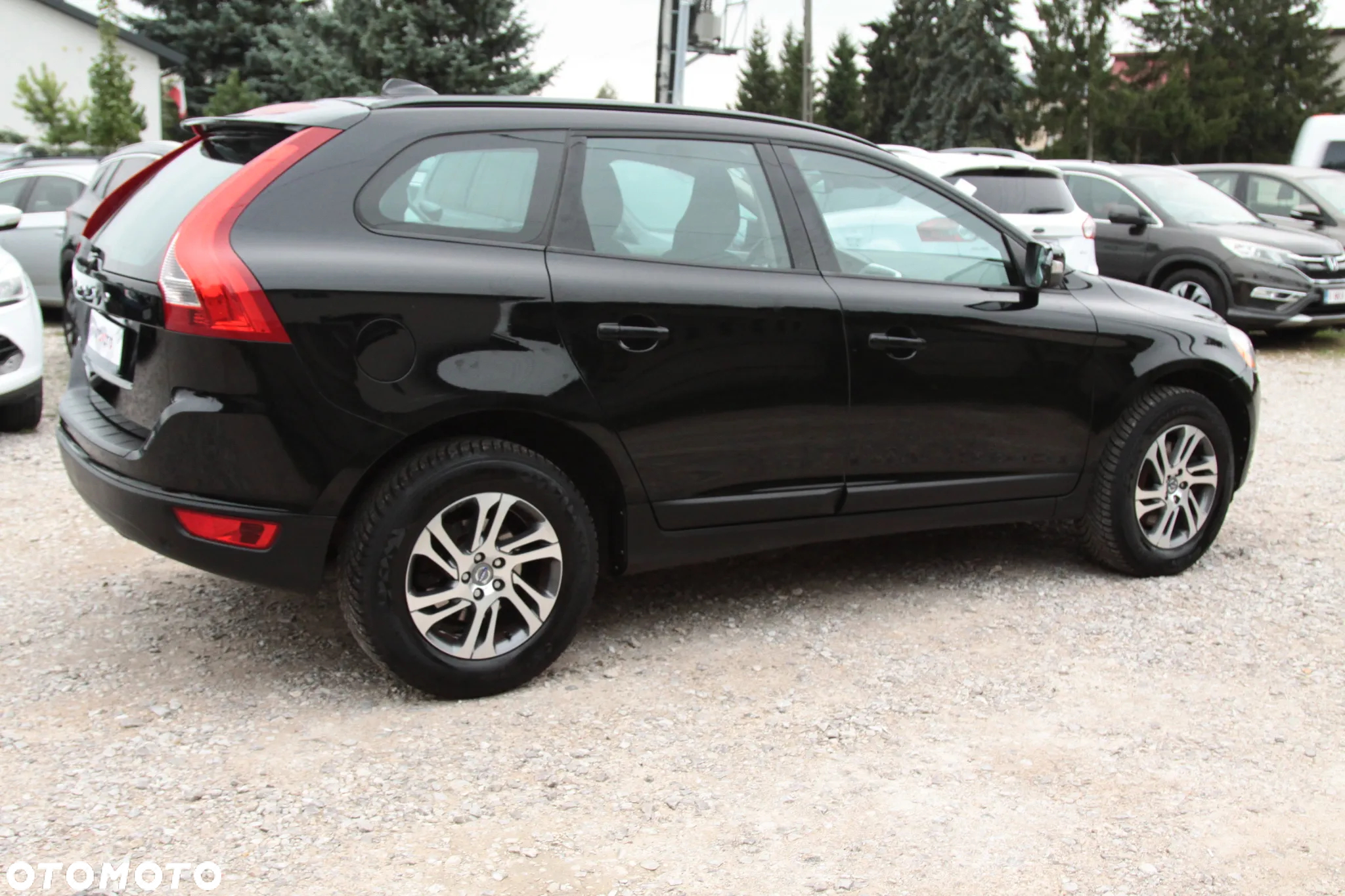 Volvo XC 60 DRIVe Momentum - 13