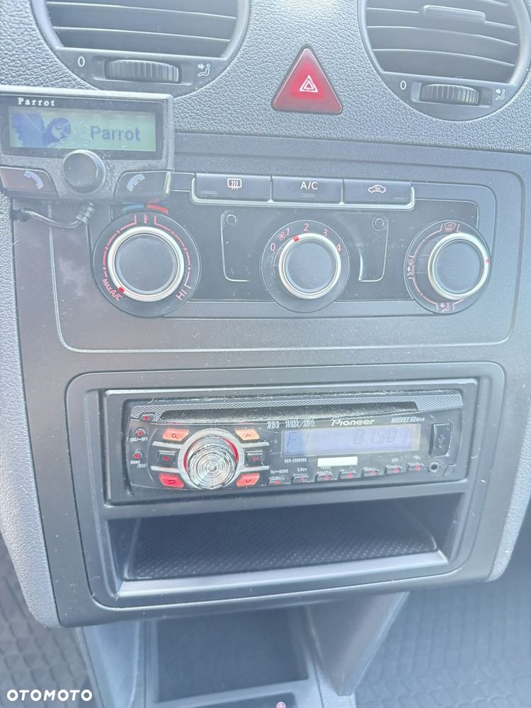Volkswagen Caddy - 8
