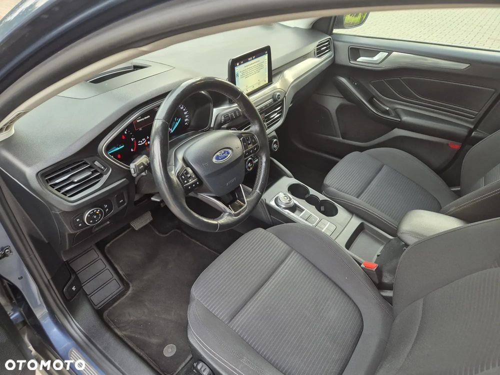 Ford Focus Turnier 2.0 TDCi DPF Titanium - 25