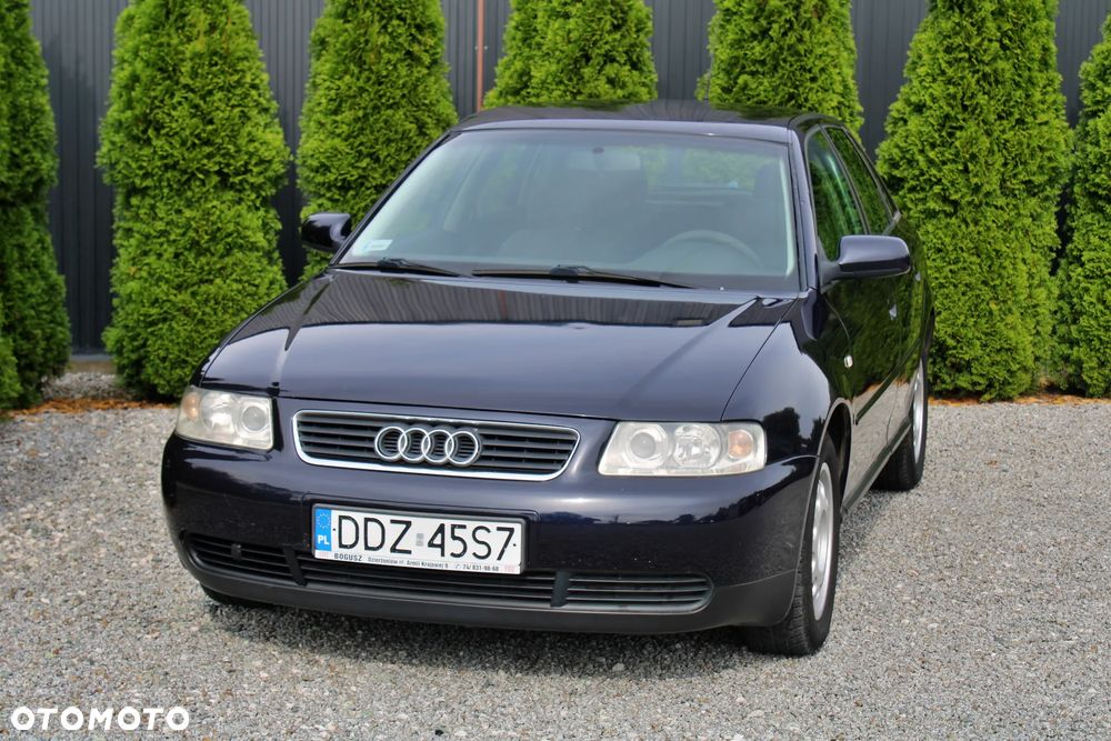Audi A3 Sportback 1.6 Attraction - 2