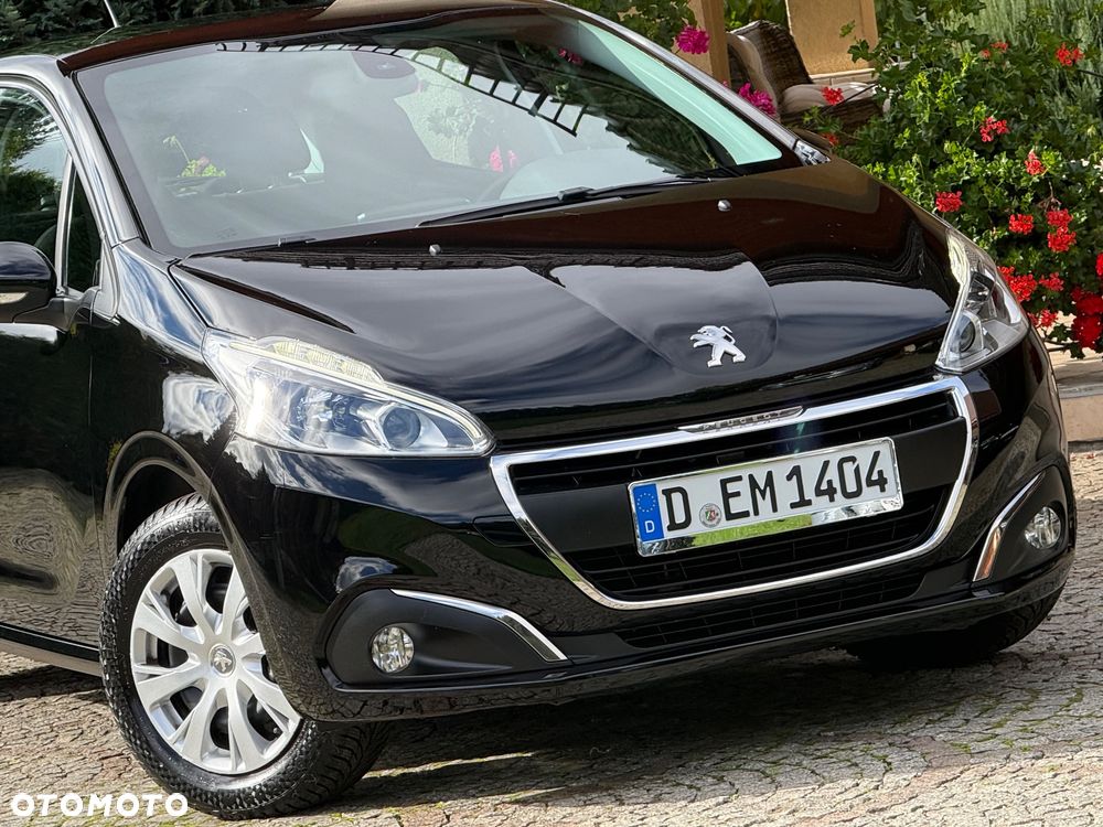 Peugeot 208 1.2 PureTech GPF Allure S&S - 15
