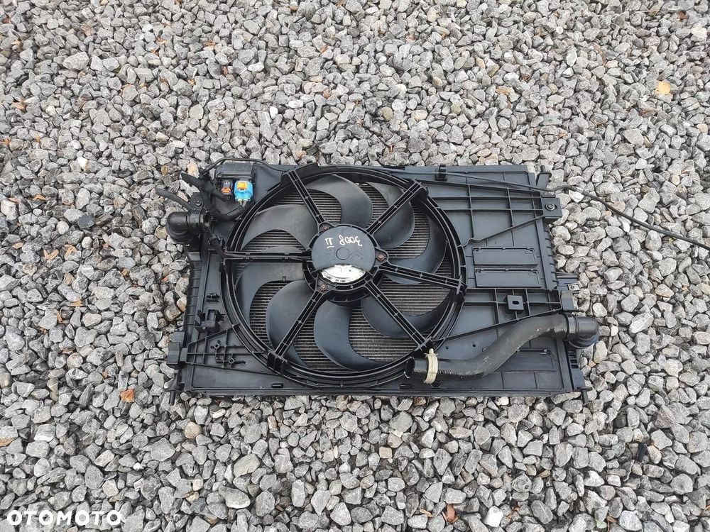 KOMPLET CHŁODNIC WENTYLATOR PEUGEOT 3008 II 1.6 E-HDI 2016-2020 - 2