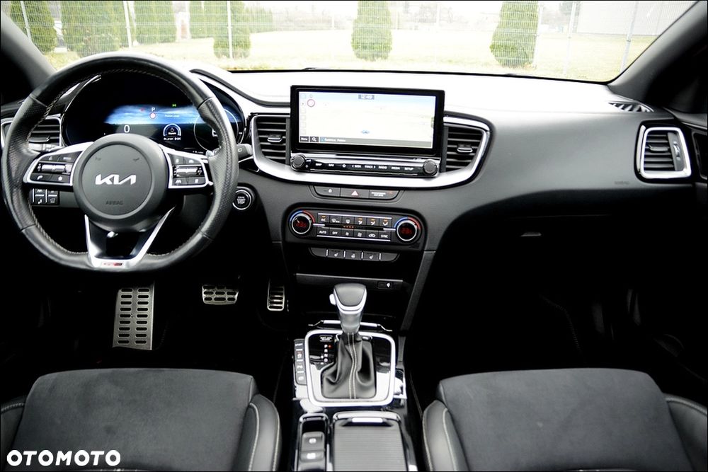 Kia ProCeed 1.5 T-GDI DCT7 OPF GT LINE - 22