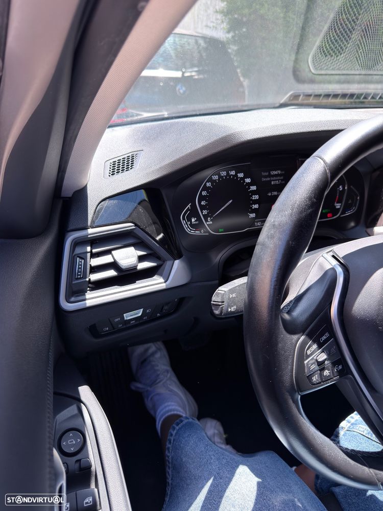 BMW 320 d Line Luxury Auto - 22