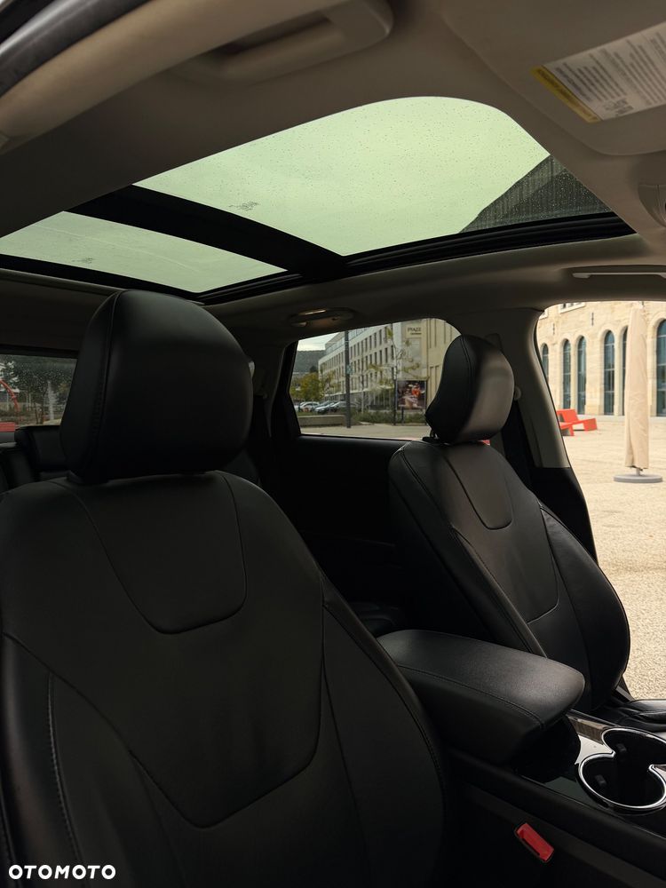 Ford Edge - 7