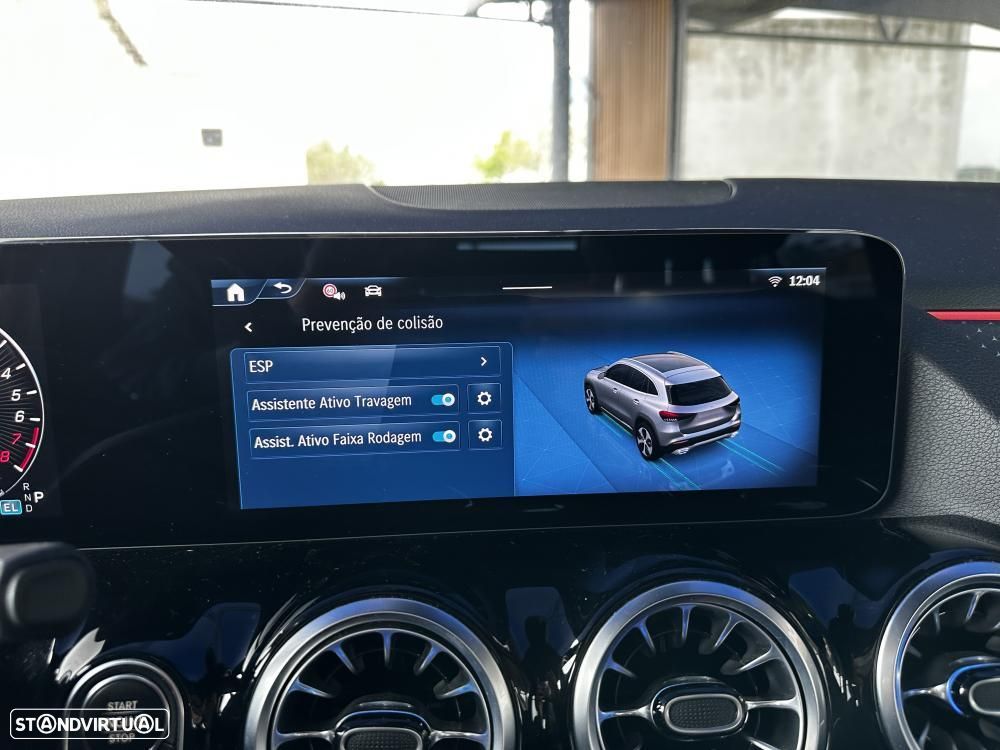 Mercedes-Benz GLA 250 e 8G-DCT Progressive - 30