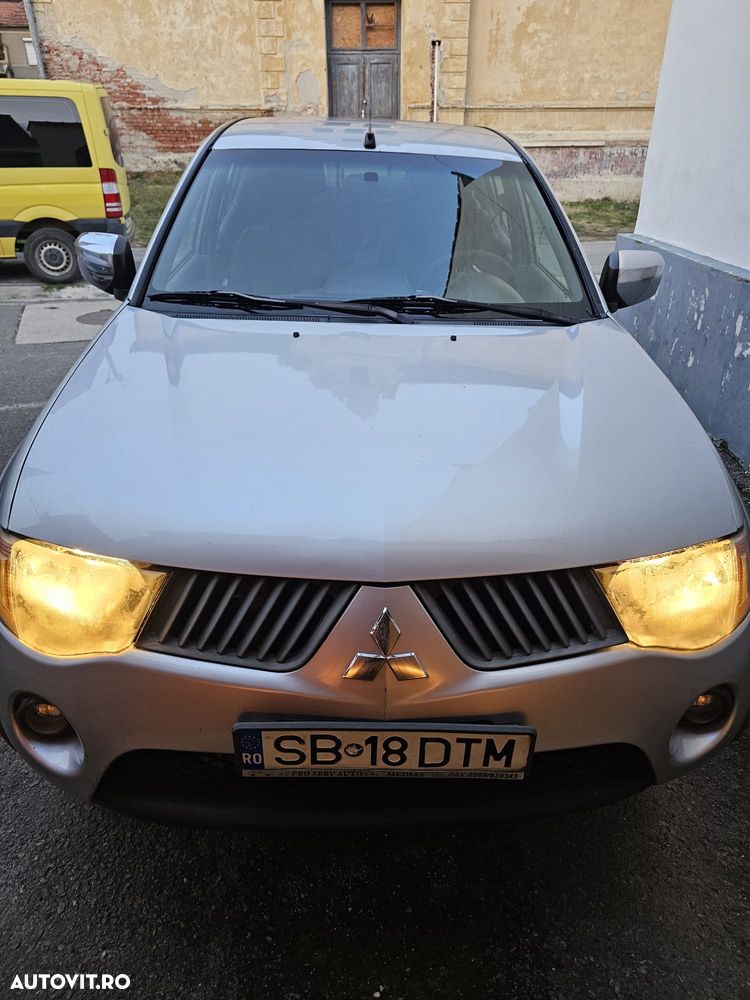 Mitsubishi L200 Pick Up 4x4 DPF Intense Double Cab - 11