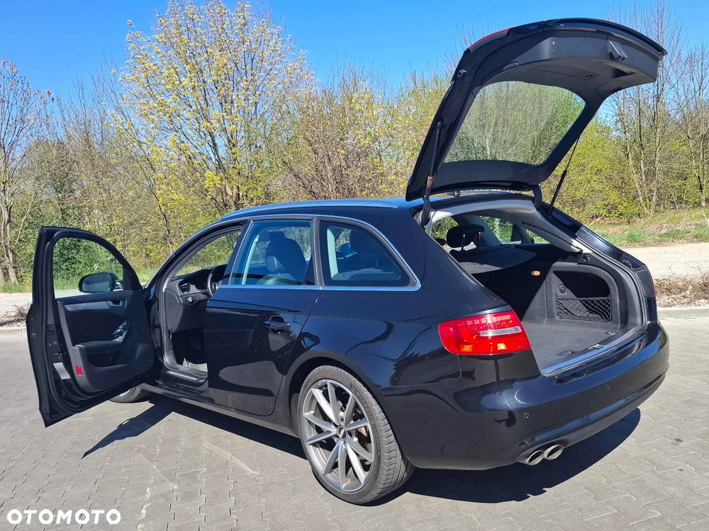 Audi A4 Avant - 6