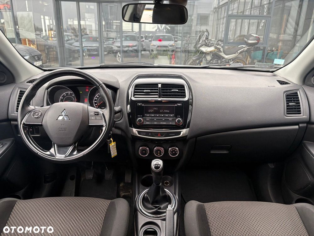Mitsubishi ASX 1.6 Instyle - 9