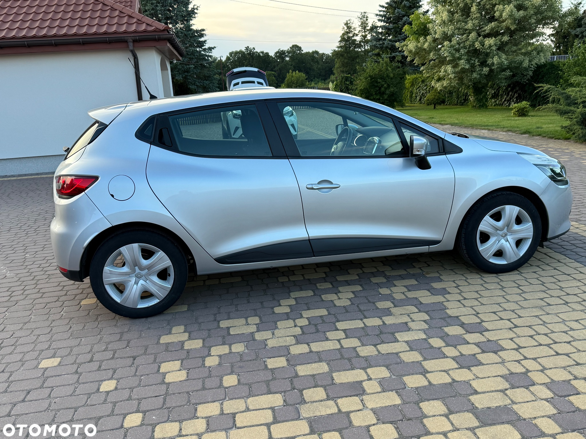 Renault Clio - 5