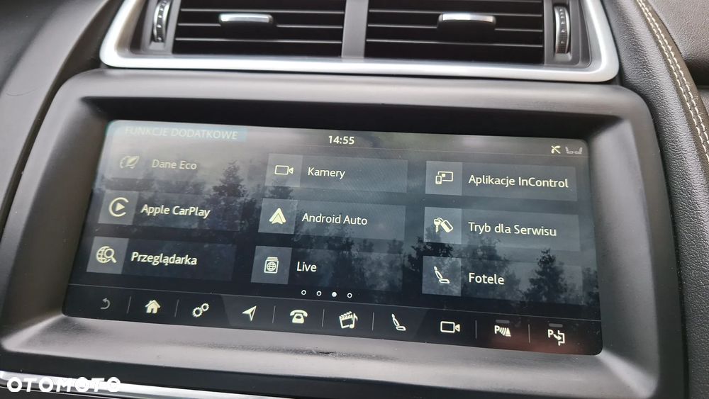 Jaguar E-Pace D150 AWD R-Dynamic S - 32