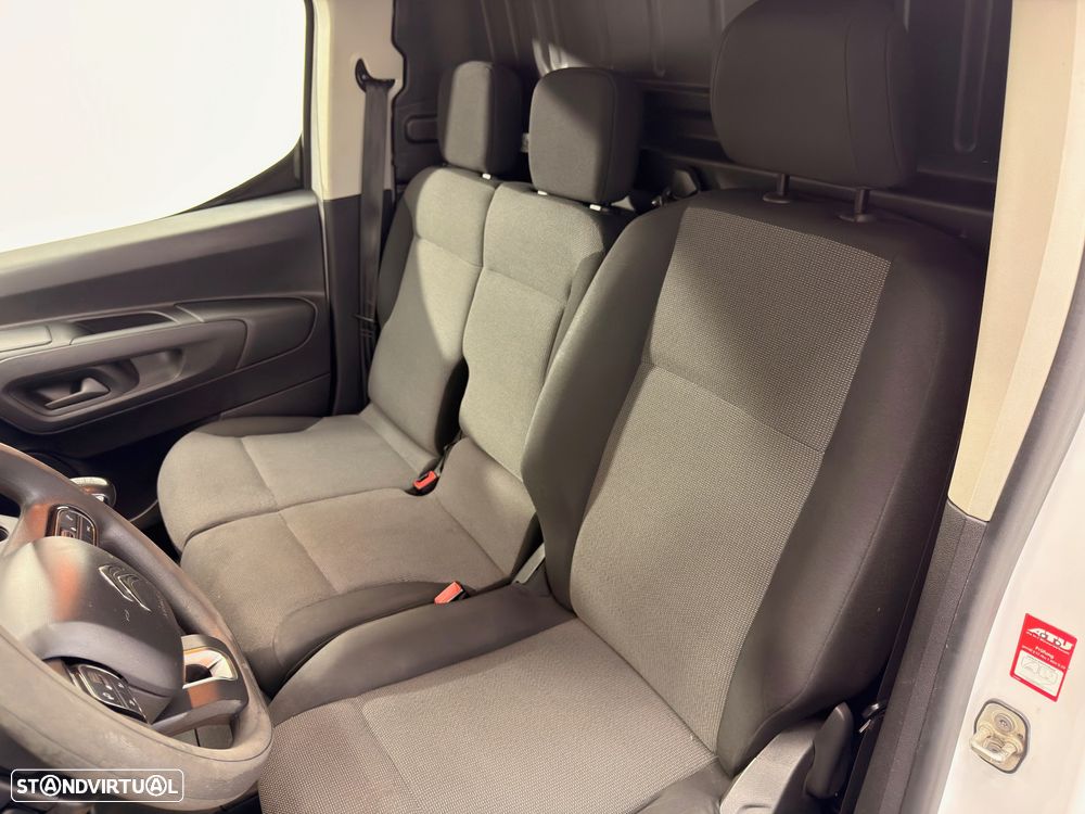 Citroën BERLINGO 1,5 HDI 3 LUGARES - 12