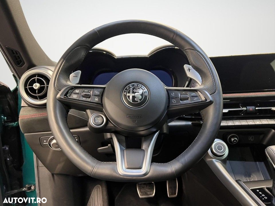 Alfa Romeo Tonale 1.3T PHEV Q4 280 CP AT6 Veloce - 10