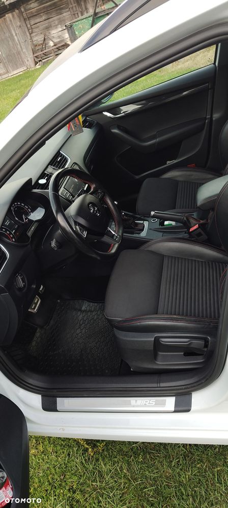 Skoda Octavia 2.0 TDI RS DSG - 6