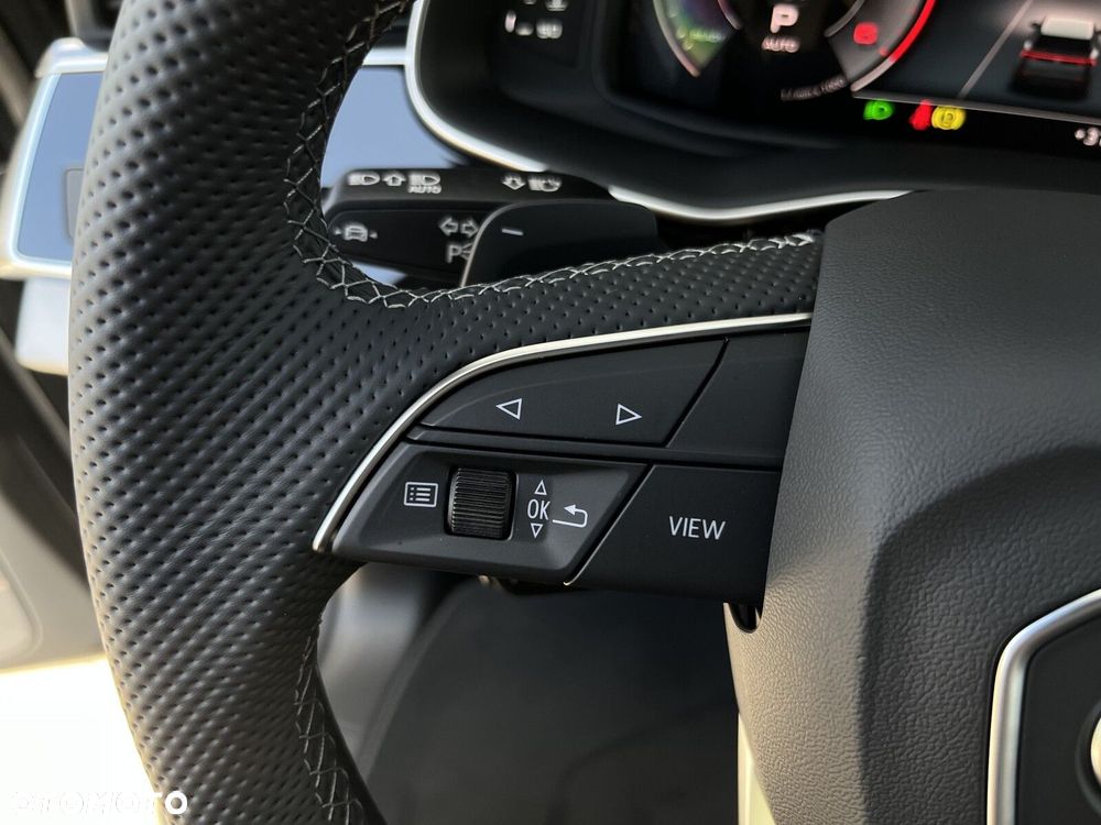 Audi Q8 - 30