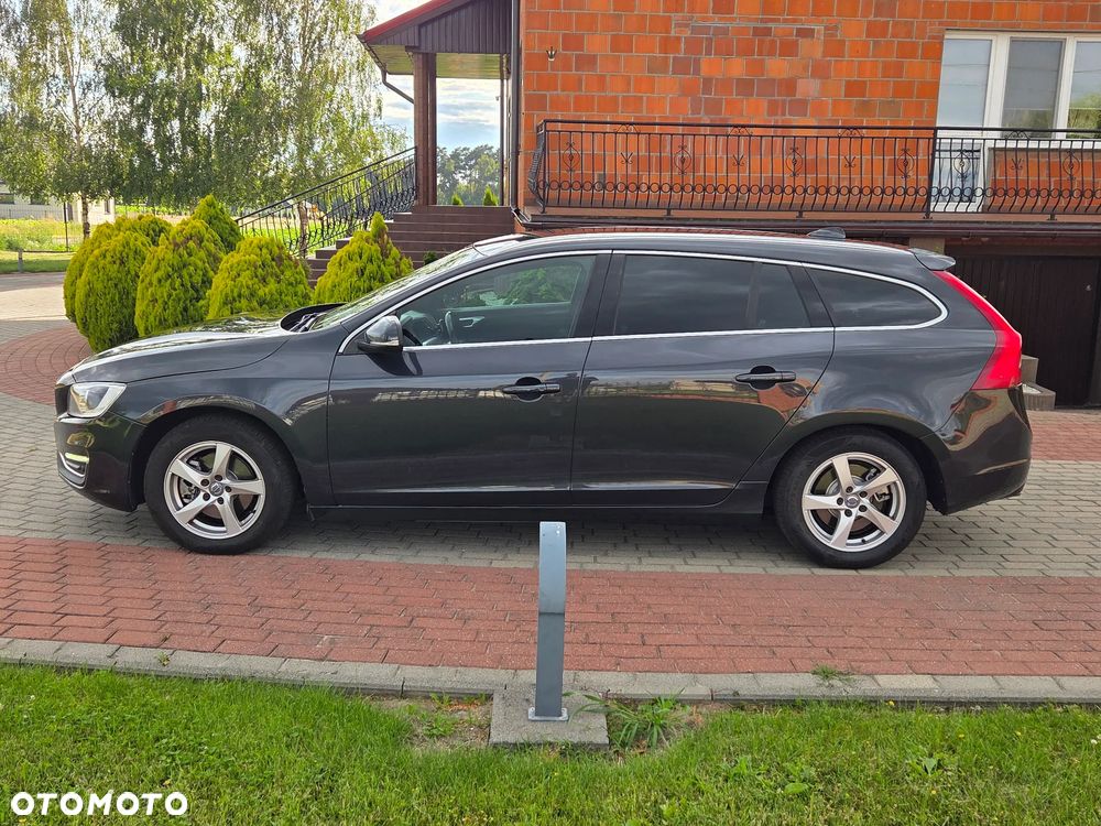 Volvo V60 D4 - 8