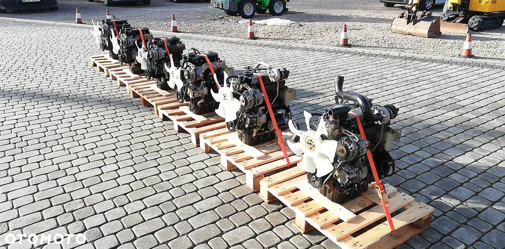 SILNIK Mitsubishi S3L2 S3L 9349 zł netto - 12