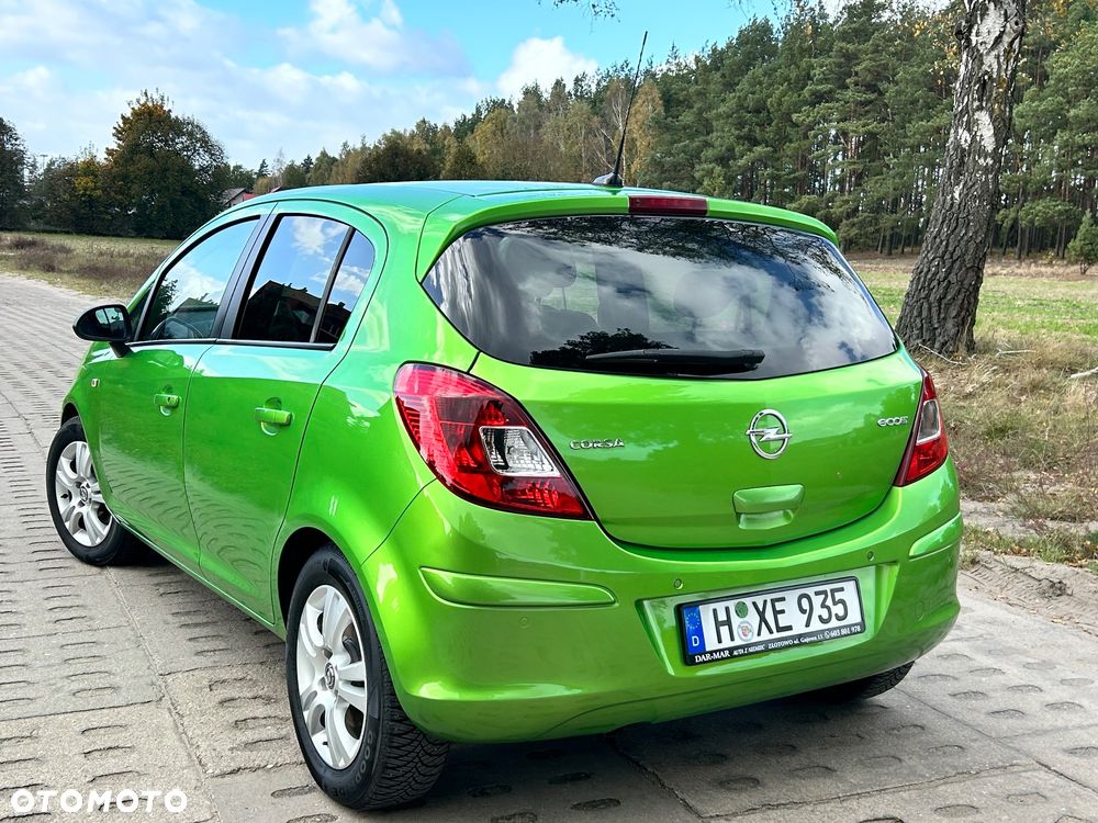 Opel Corsa 1.4 16V Color Edition - 8
