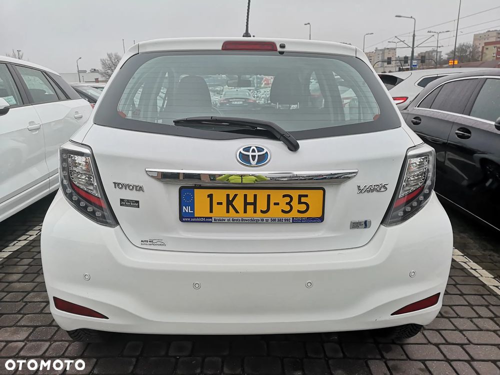 Toyota Yaris 1.5 VVT-i Style - 4
