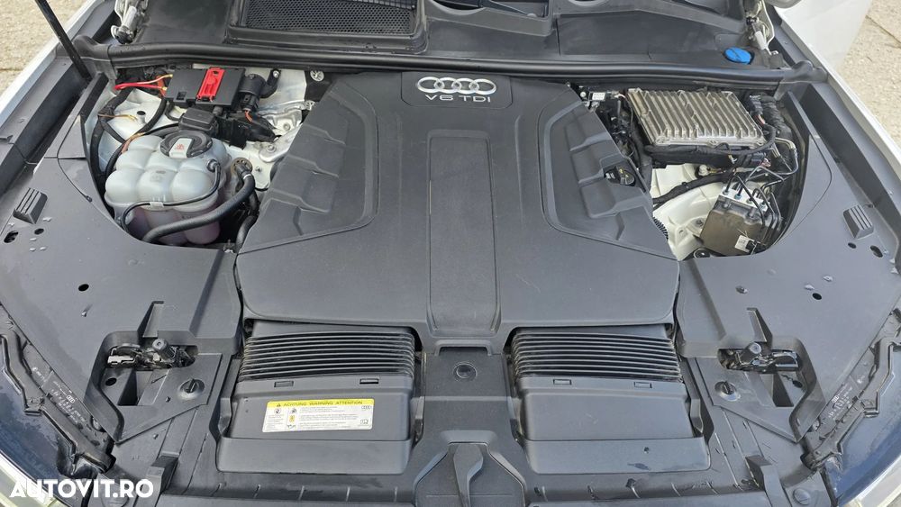Audi Q7 - 8