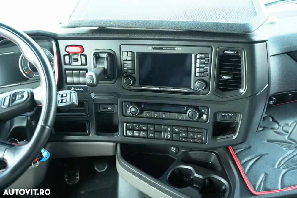 Scania S 530 / V8 / RETARDER / MEGA KIT / PLATĂ JOSĂ + KRONE / PUNTE RIDICATĂ / SAF - 30