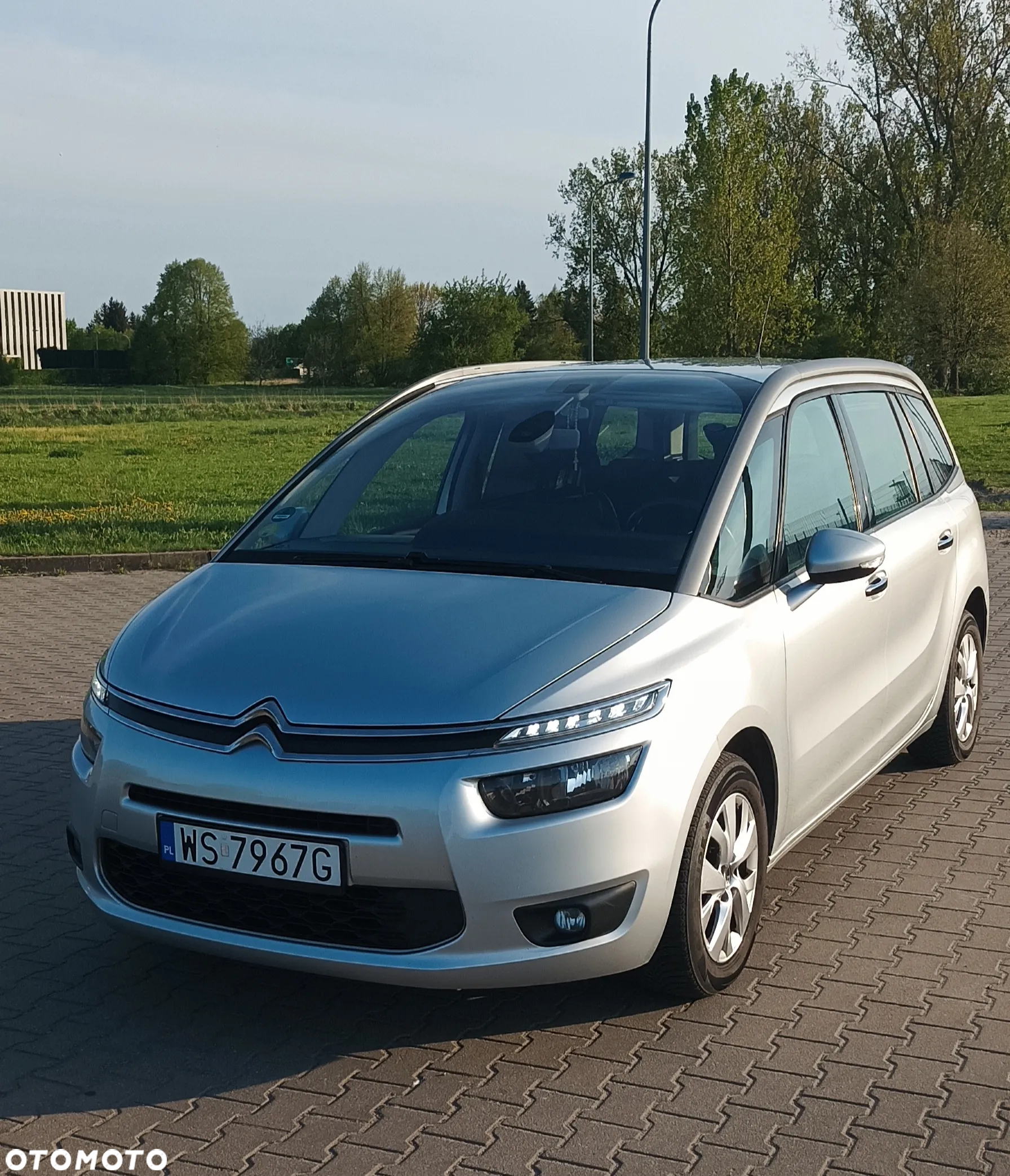 Citroën C4 Grand Picasso e-HDi 115 Intensive - 13