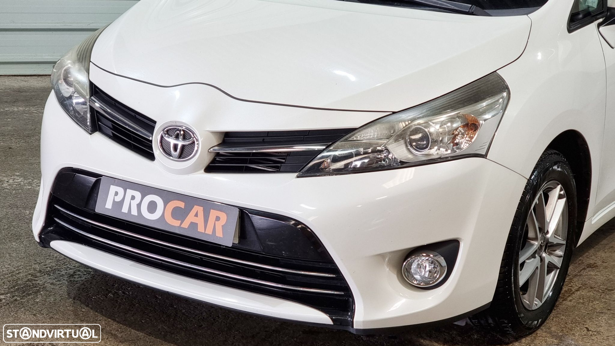 Toyota Verso 1.6 D-4D Comfort - 29