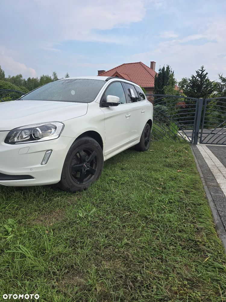 Volvo XC 60 D4 Drive-E Momentum - 2