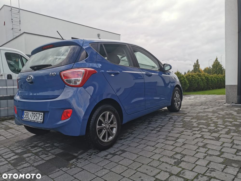 Hyundai i10 1.0 BlueDrive Premium - 12