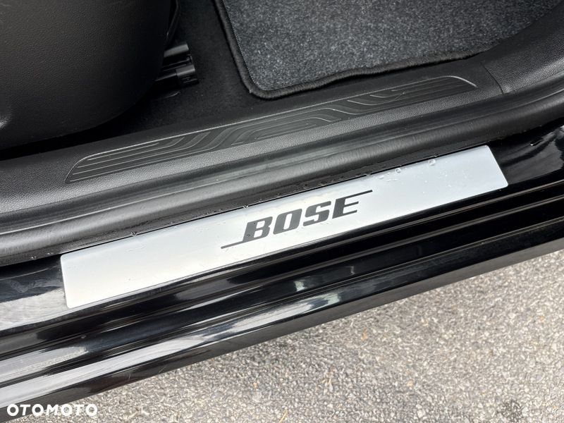 Renault Megane ENERGY TCe 130 BOSE EDITION - 18
