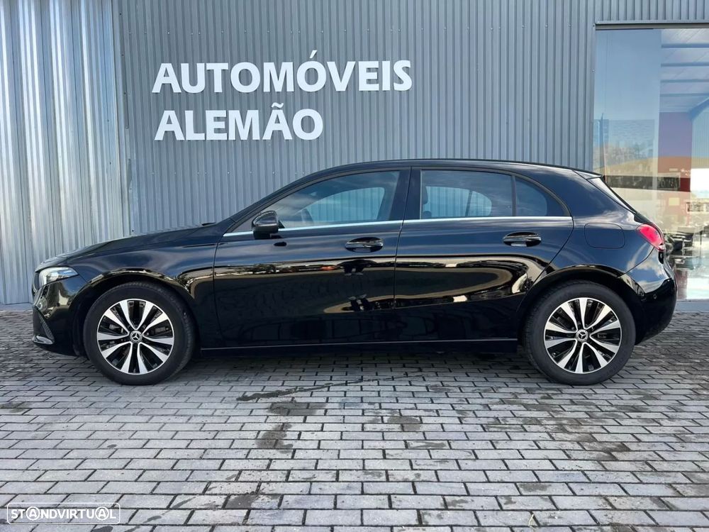Mercedes-Benz A 250 e Style Plus - 4