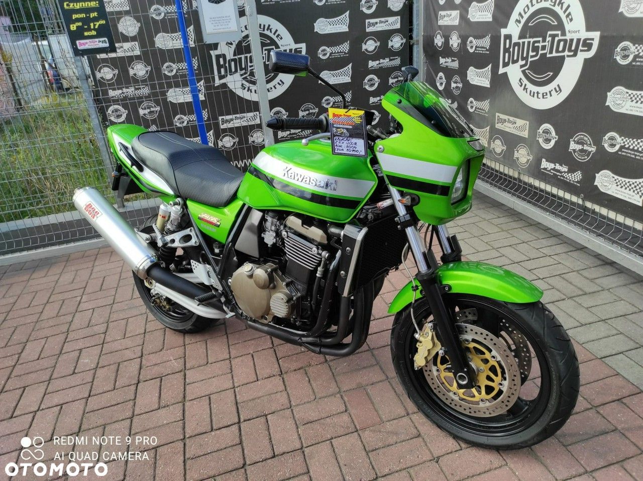 Kawasaki ZRX - 1
