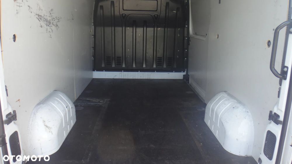 Opel Movano - 10