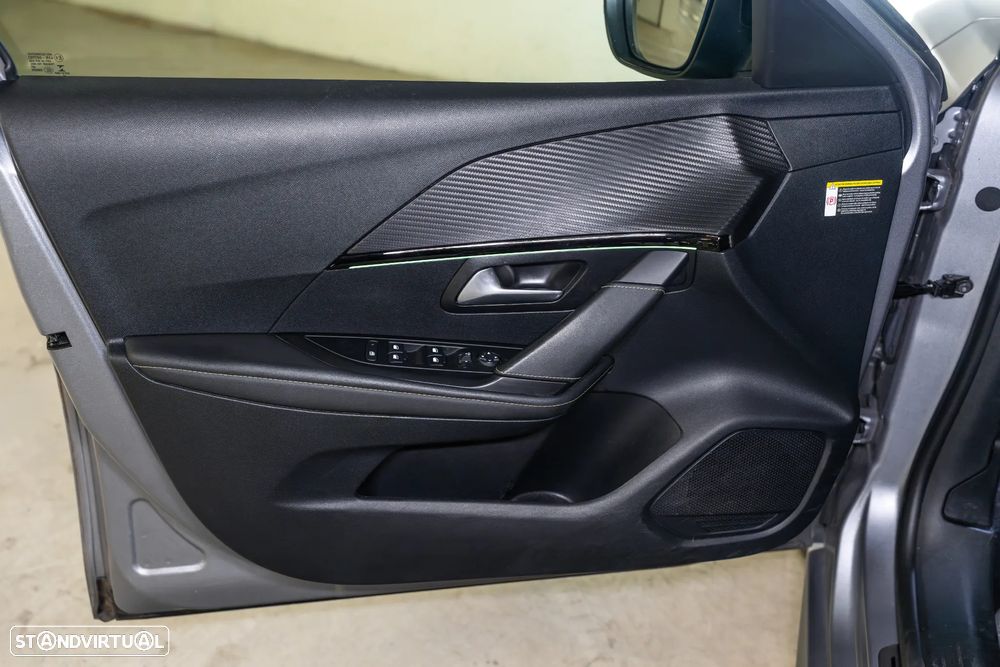 Peugeot e-208 GT Pack - 14