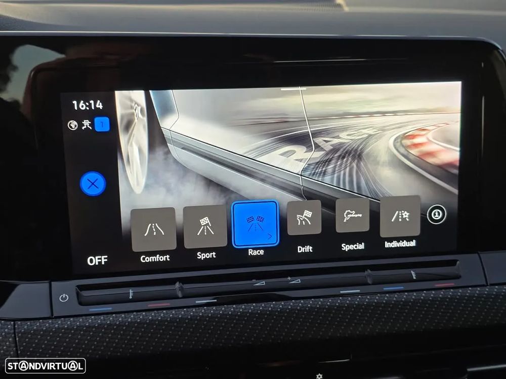 VW Golf 2.0 TSI R DSG - 8