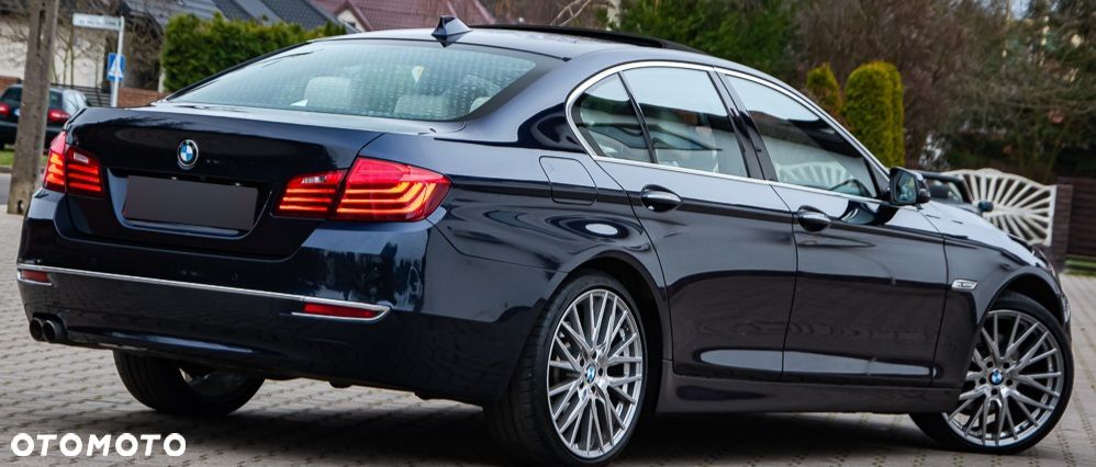 BMW Seria 5 520d Luxury Line - 12