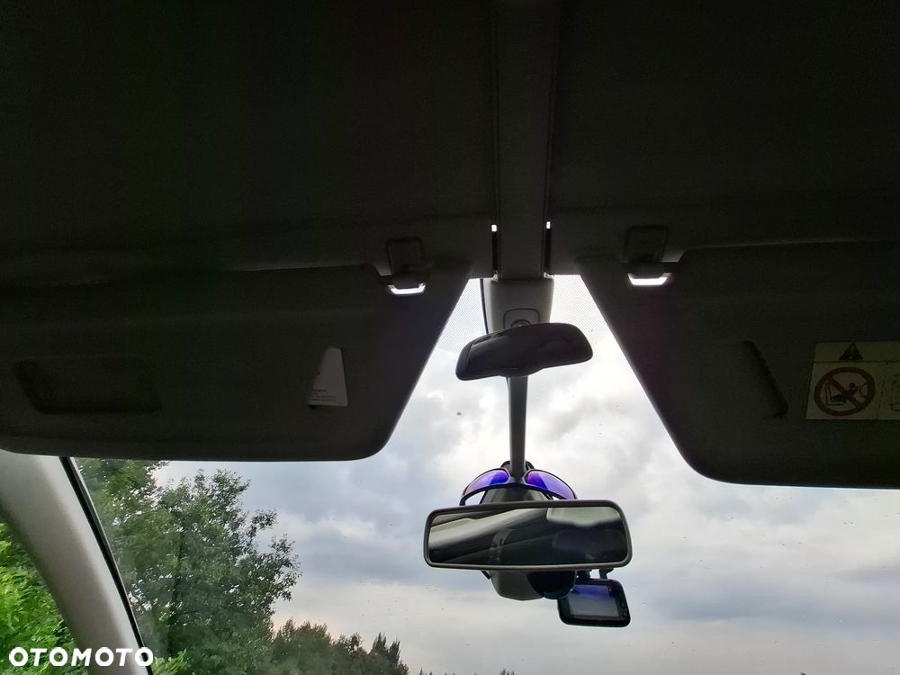 Citroën C4 Picasso - 30