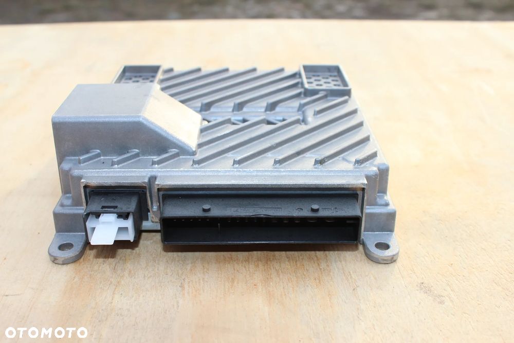 Wzmacniacz Mercedes C Klasa W205 A205 A2059007444 2021 - 4