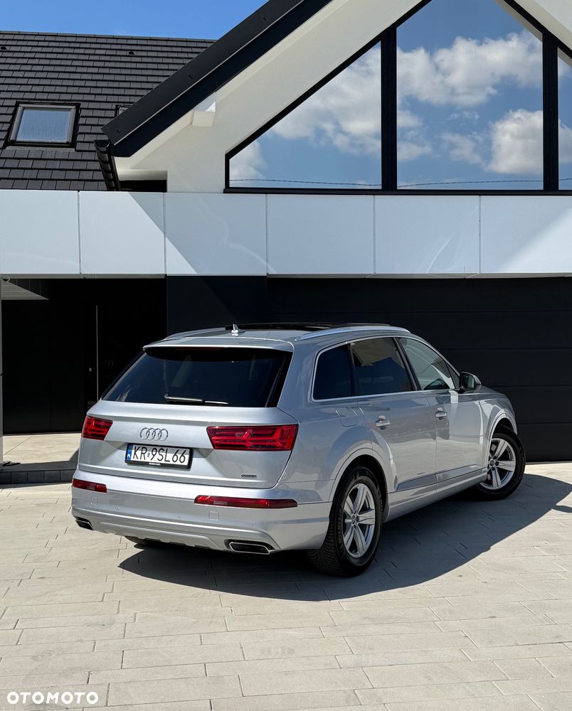 Audi Q7 - 6