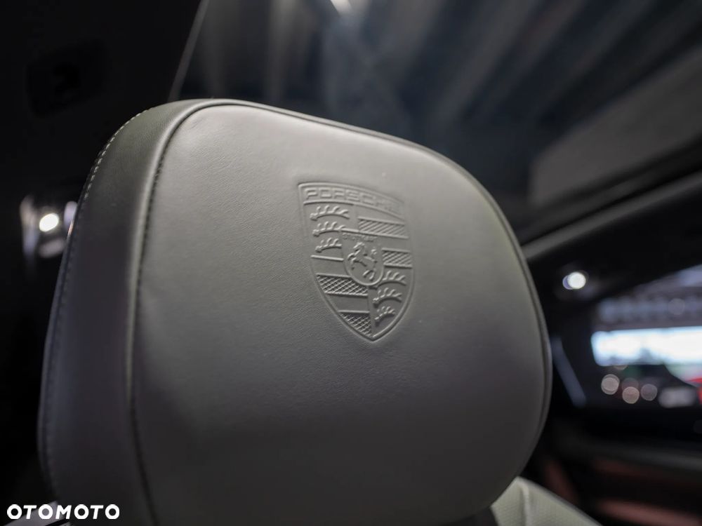 Porsche Cayenne E-Hybrid PHEV - 27