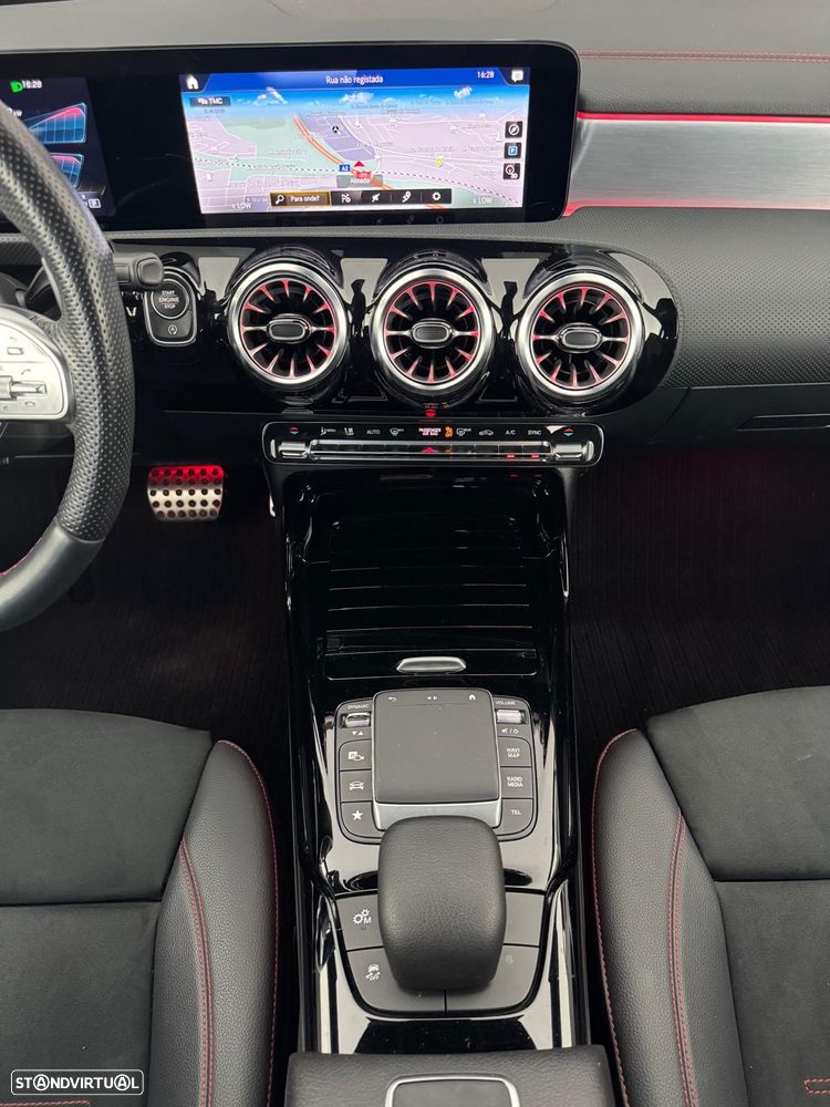 Mercedes-Benz CLA 35 AMG 4Matic - 15