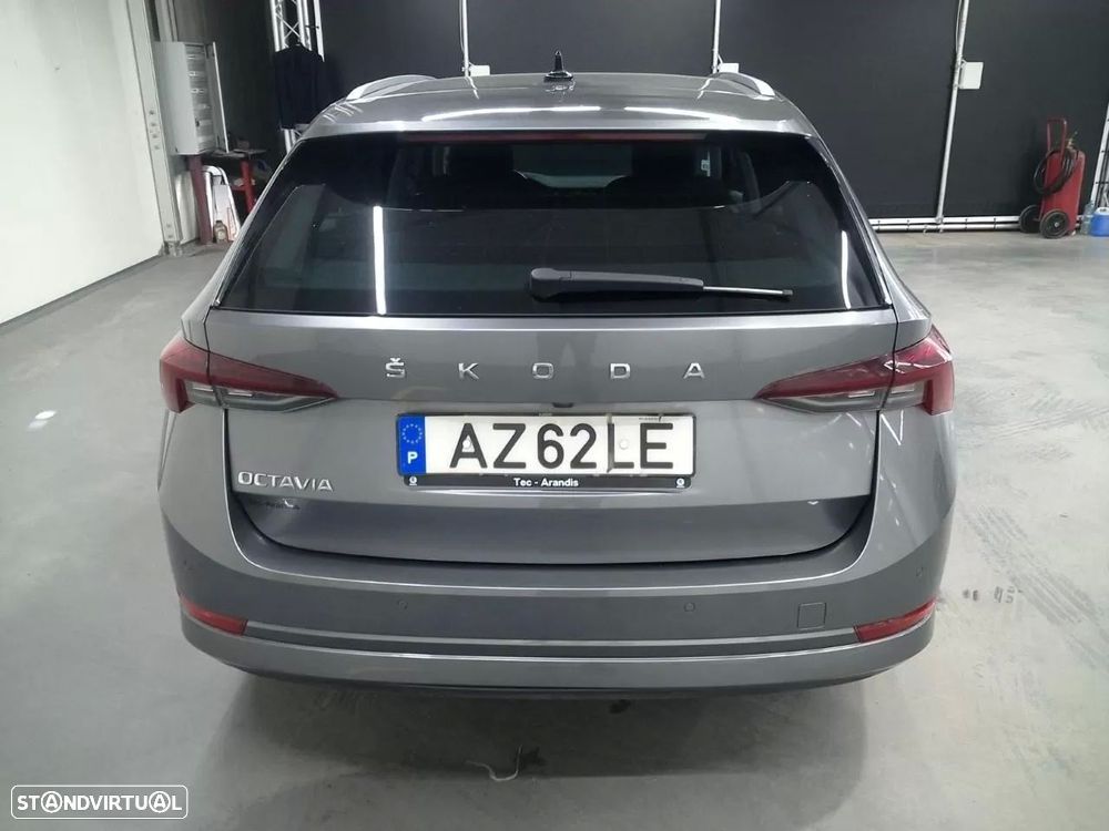 Skoda Octavia Break 2.0 TDI Style - 4