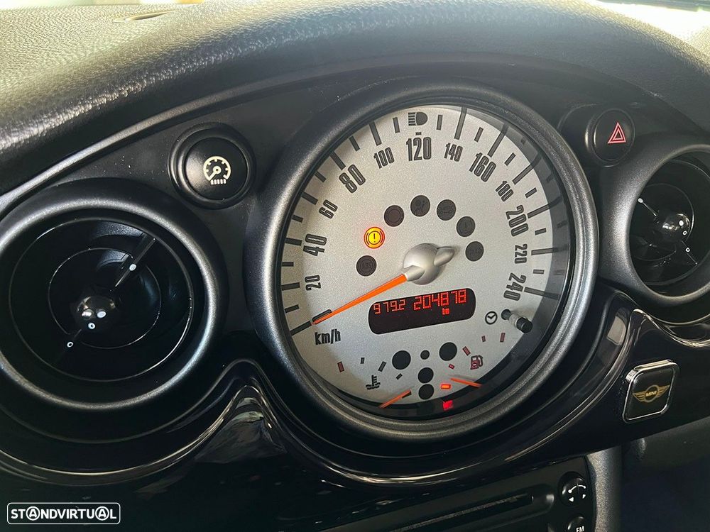 MINI 3 Portas One 1.4 D - 12