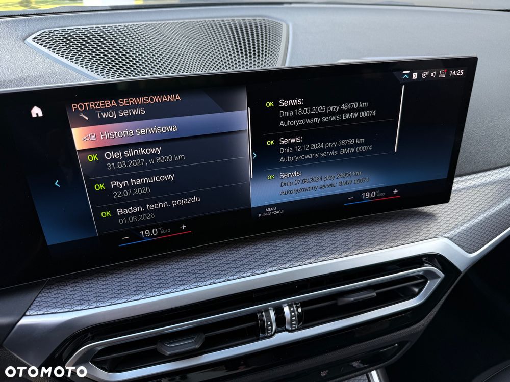 BMW Seria 3 320d Touring xDrive M Sport - 32