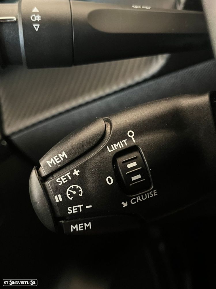 Peugeot 208 1.5 BlueHDi GT - 21